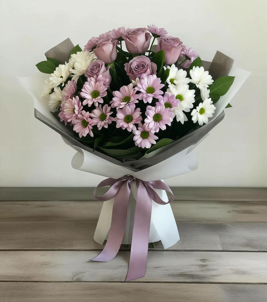 Букет цветов из: Хризантемы и Розы в Усть-Илимске