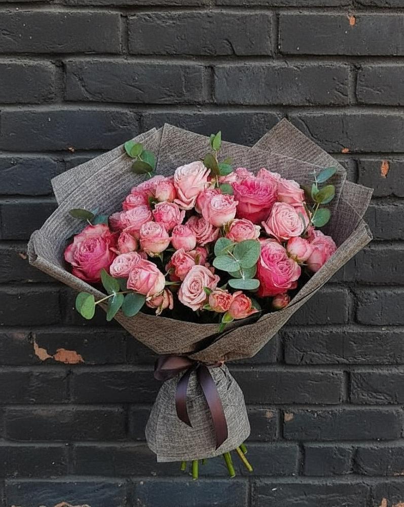 Букет цветов из: Розы в Усть-Илимске