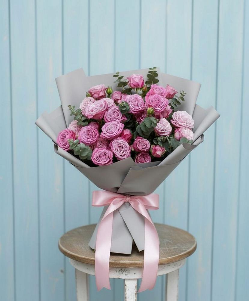 Букет цветов из: Розы в Усть-Илимске