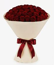 Букет 101 Бордовая роза Блэк Бакарра в Усть-Илимске