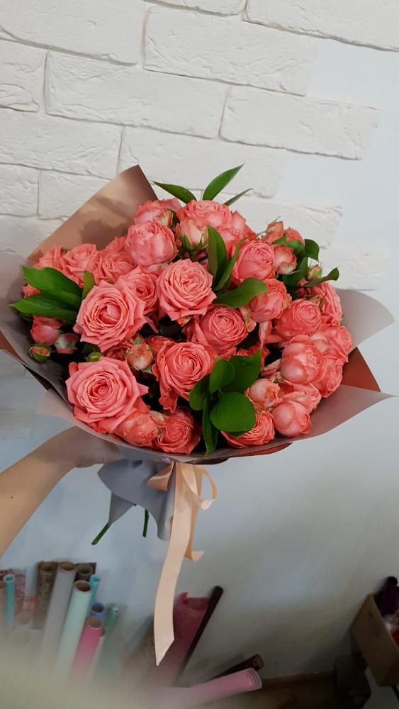 Букет цветов из: Розы в Усть-Илимске