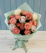 Букет цветов из:  Розы в Усть-Илимске