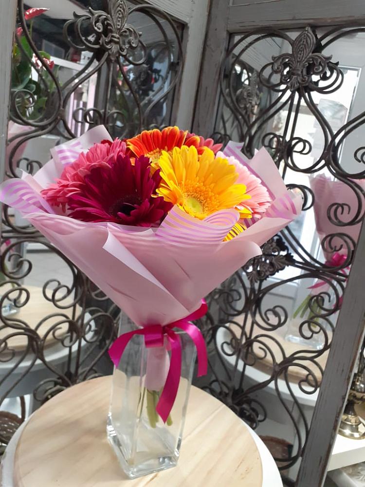 Букет цветов из: Герберы в Усть-Илимске