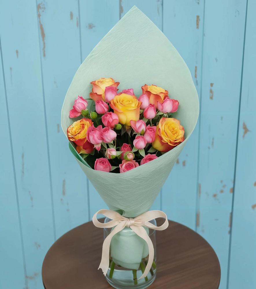 Букет цветов из: Розы в Усть-Илимске