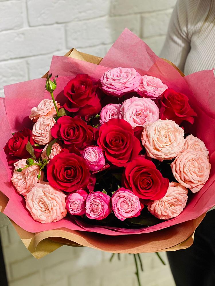 Букет цветов из: Розы в Усть-Илимске