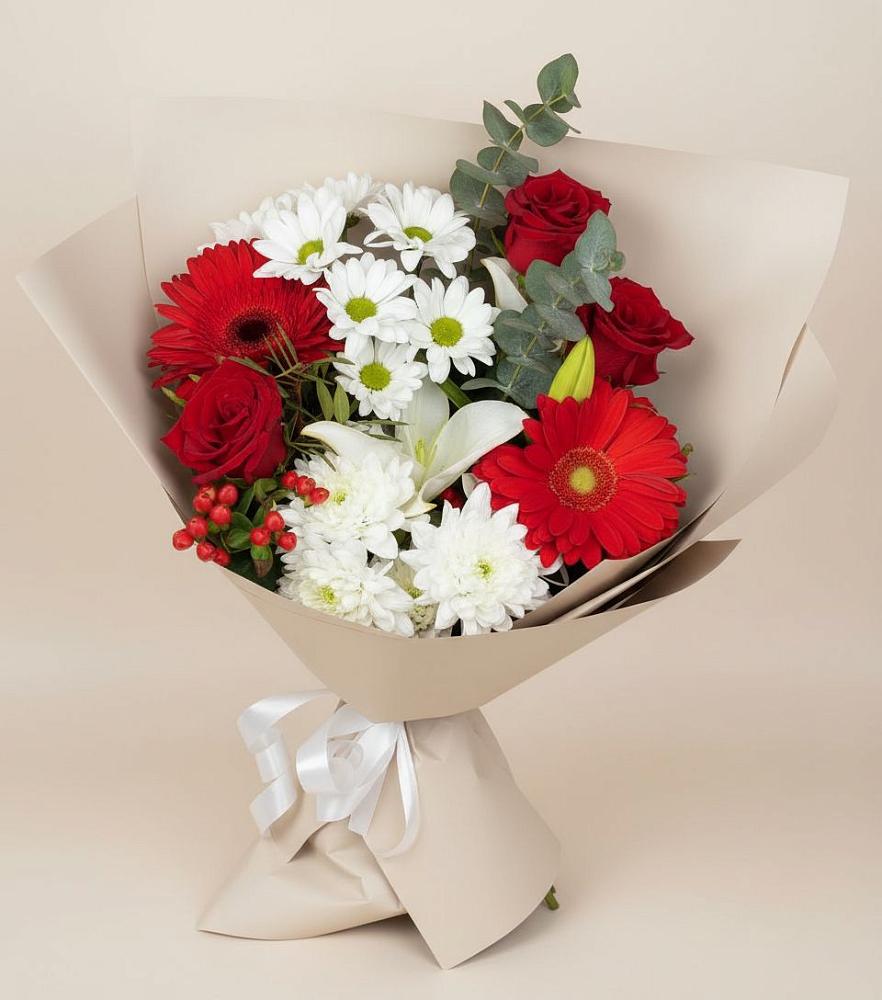 Букет цветов из: Розы, Хризантемы, Герберы и Лилии в Усть-Илимске