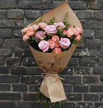 Букет цветов из:  Розы в Усть-Илимске