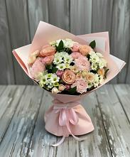 Букет цветов из:  Гвоздики, Розы и Хризантемы #REPLACE_PRED# Усть-Илимске