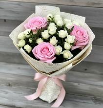Букет цветов из:  Розы #REPLACE_PRED# Усть-Илимске
