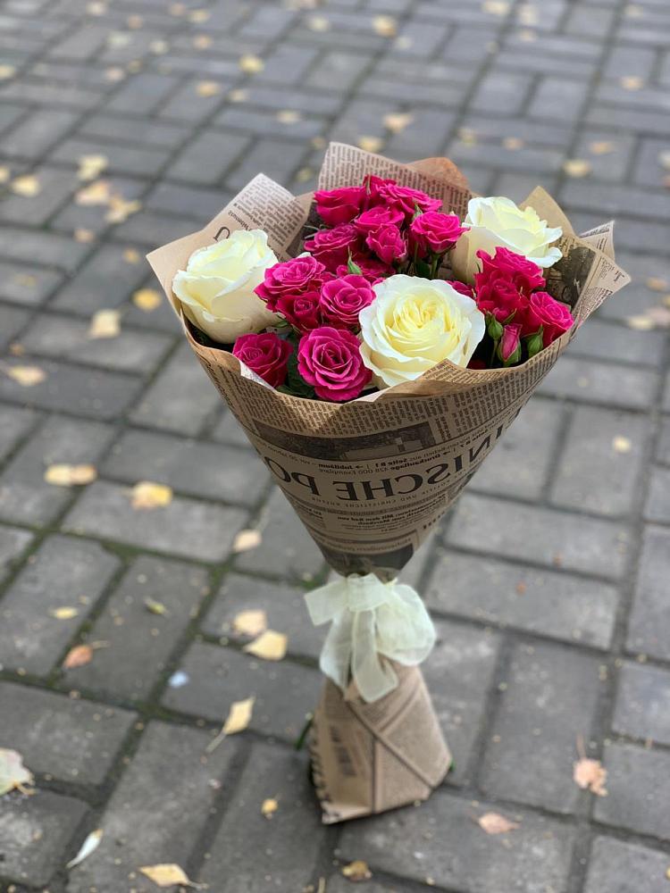Букет цветов из: Розы в Усть-Илимске