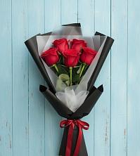 Букет цветов из:  Розы в Усть-Илимске