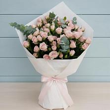 Букет цветов из:  Розы в Усть-Илимске