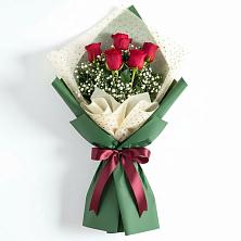 Букет цветов из:  Розы в Усть-Илимске