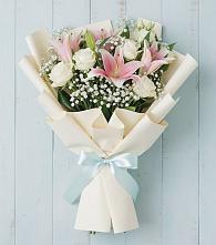 Букет цветов из:  Лилии в Усть-Илимске