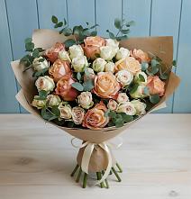 Букет цветов из:  Альстромерии и Розы #REPLACE_PRED# Усть-Илимске