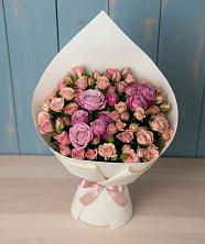 Букет цветов из:  Розы в Усть-Илимске